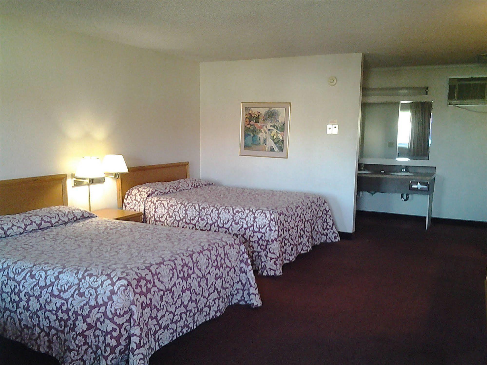 Yakima Valley Inn Esterno foto